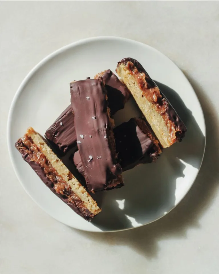 Metabolism-Powering Cookie Bars